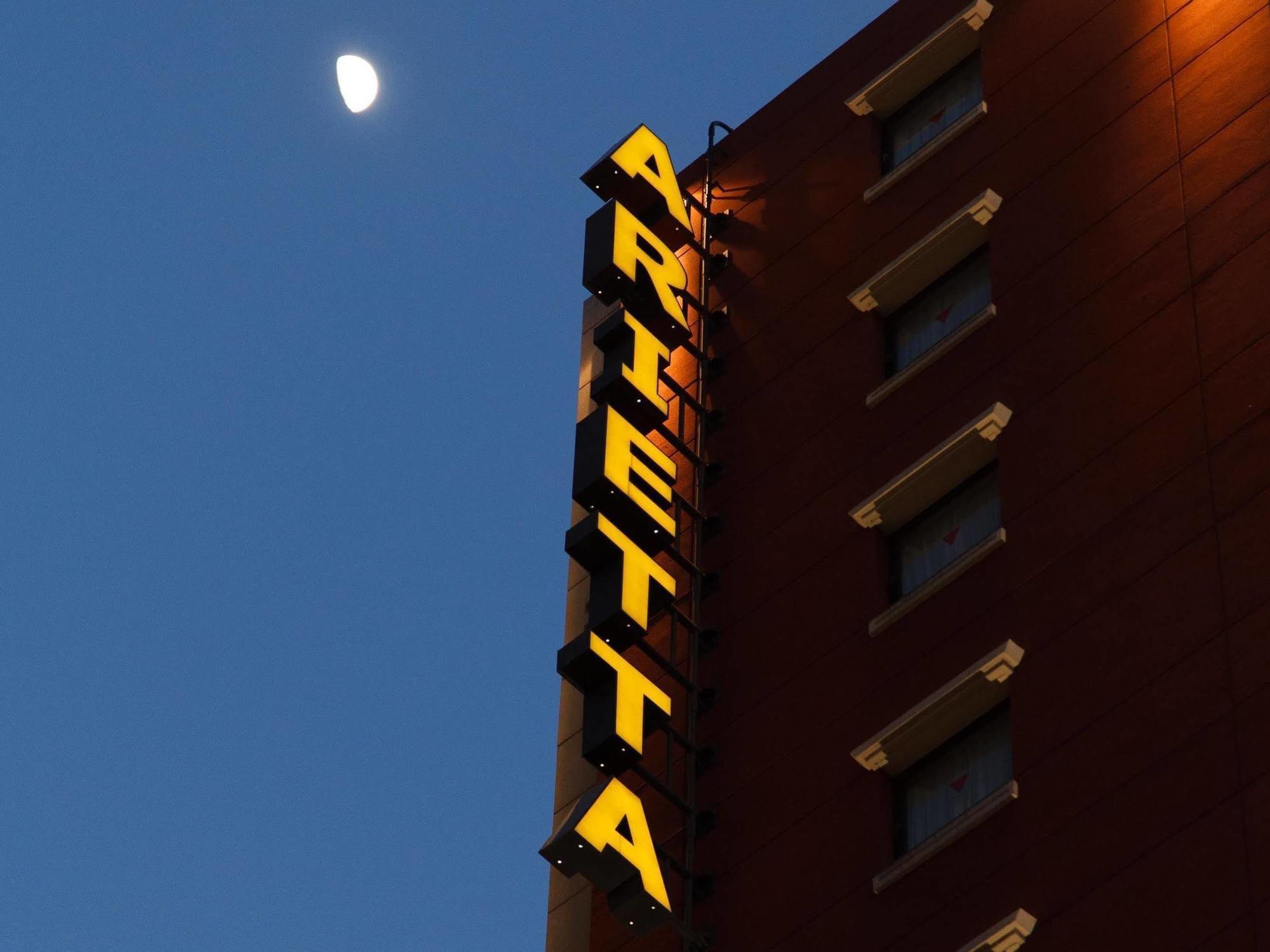 Hotel The Onefive Osaka Midosuji Esterno foto